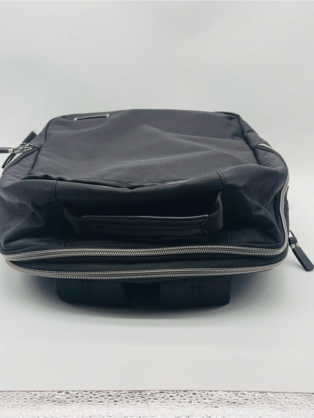 Travis & Wills Lennox Laptop 15" Black Travel Backpack Vegan Trolley Strap - Picture 5 of 11